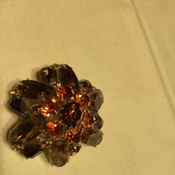 VINTAGE FABULOUS BROOCH MOMS COLLECTION. WEISS? JULIANA ?UNMARKED TREASURE - Picture 12 of 13